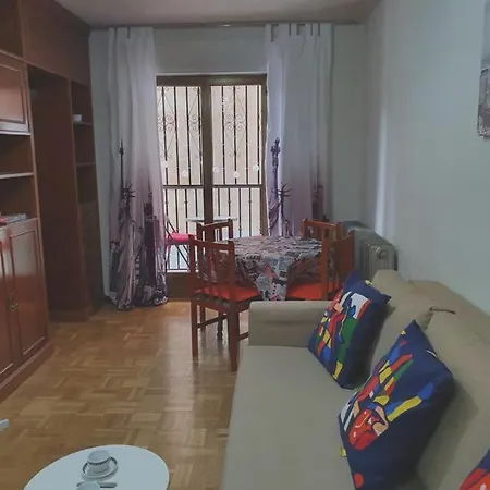 Avenida De Los Reyes De Espana Apartamento Salamanca